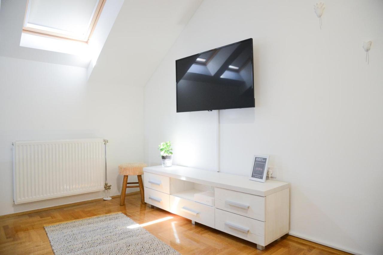 Anna Apartment Novi Sad Esterno foto