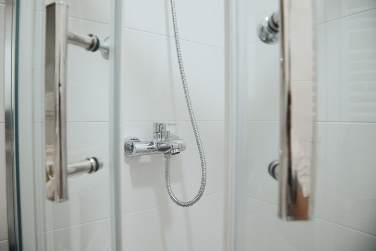 Anna Apartment Novi Sad Esterno foto